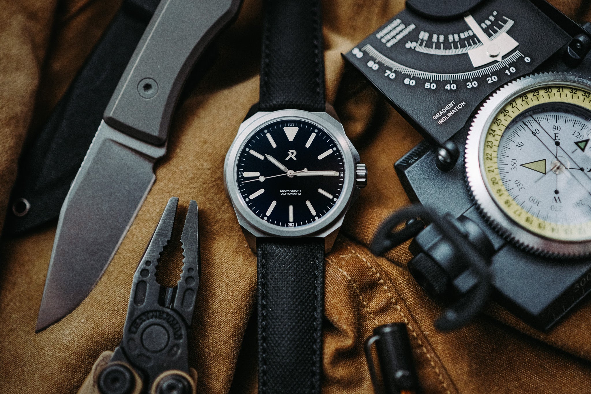 RZE 腕時計　　稼働品 RZE Watches - Titanium Watches & Accessories. ASSEMBLED FOR ADVENTURE