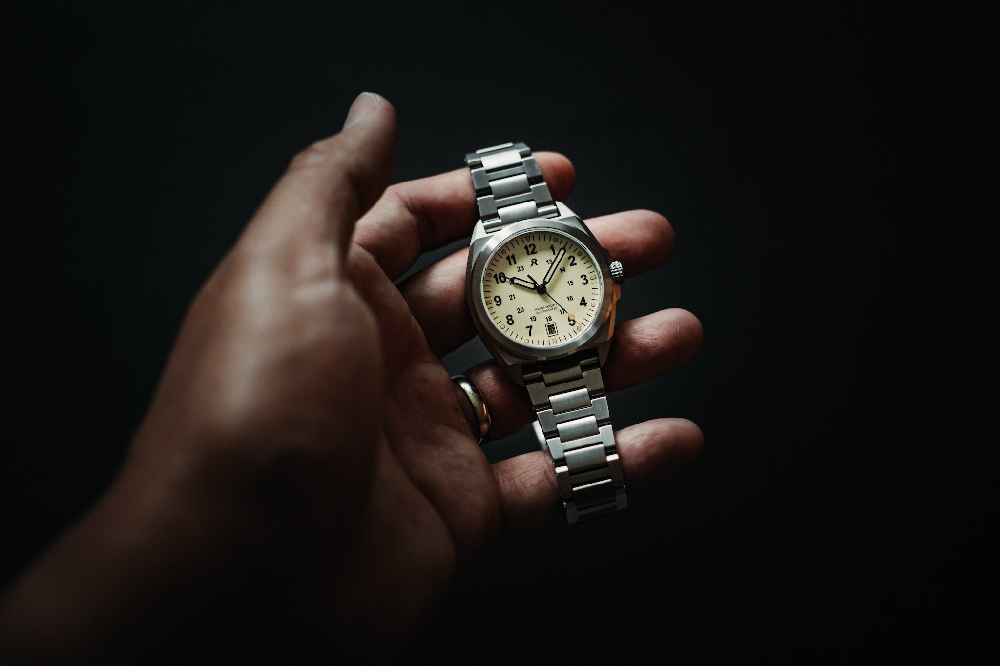 TADGEAR Ti Eye LT Bronzed/Abyss チタン製パッチ RZE Ultrahex Titanium Bracelet – RZE Watches