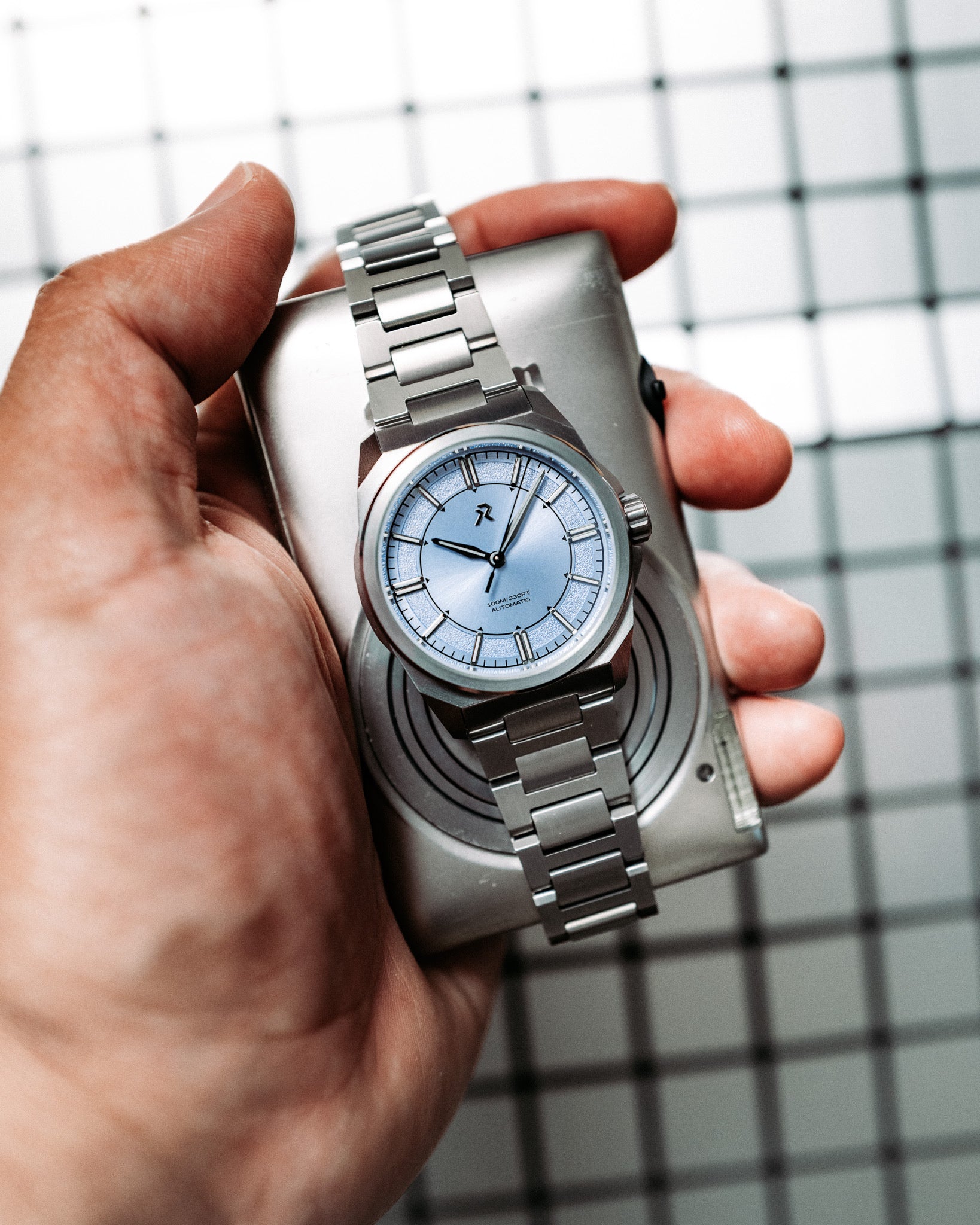 RESOLUTE 36 - Halcyon – RZE Watches
