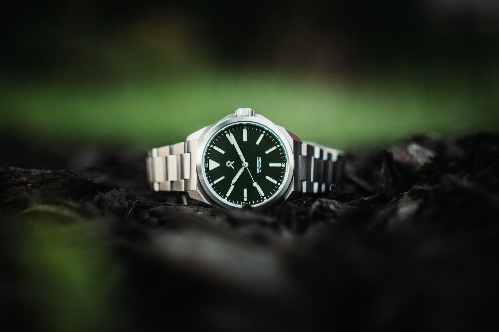 RESOLUTE - Spruce Green – RZE Watches